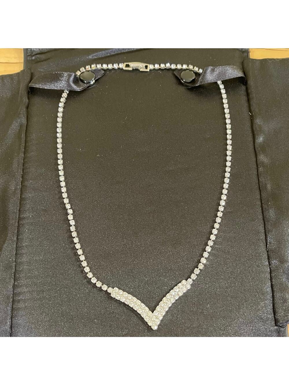 Vtg Clear Rhinestone V Art Deco Y2K Necklace Formal Bride Special Occasion